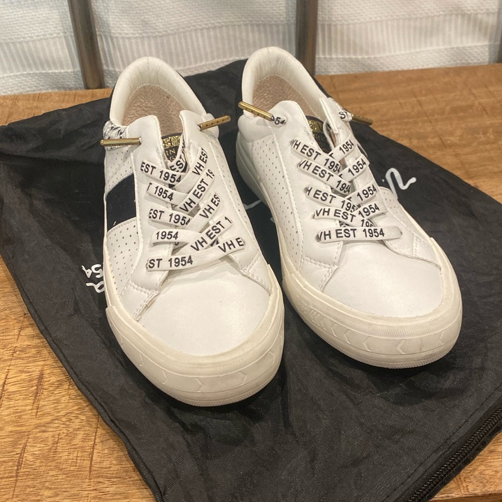 Vintage Havana sneakers